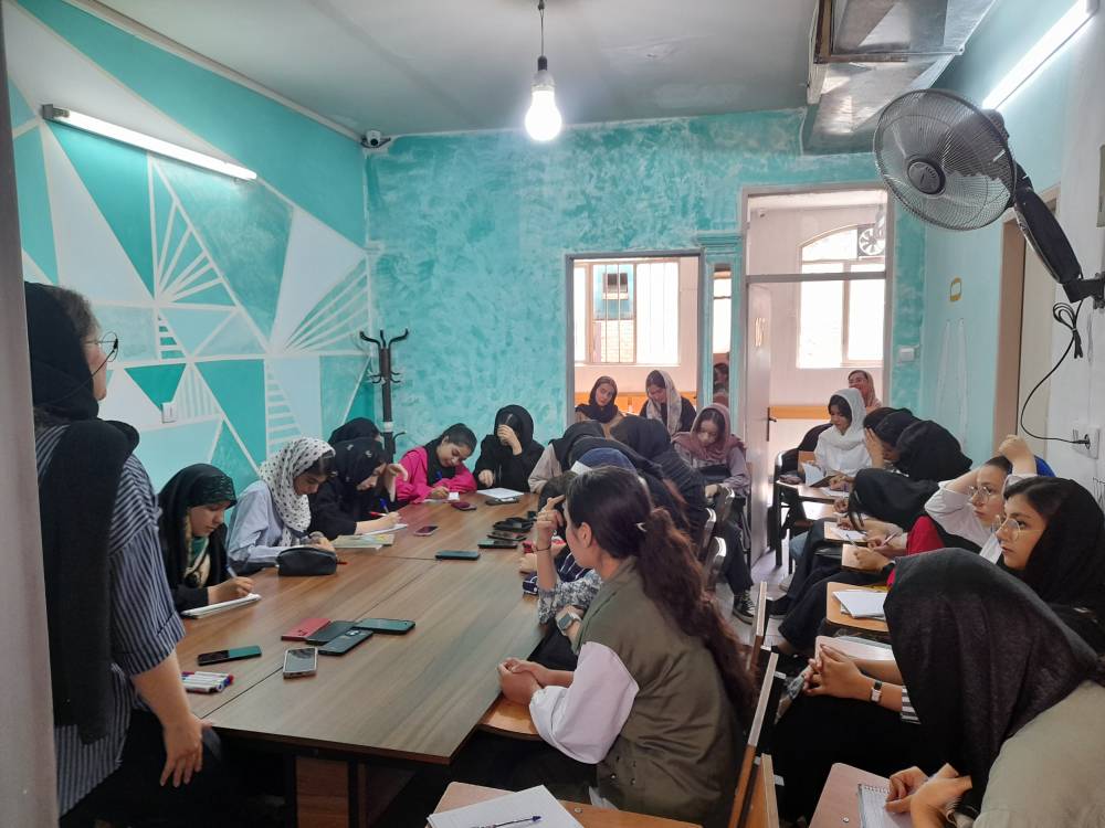 5 روش : چطور راحت‌تر و با تمرکز بیشتر زبان بخوانیم؟